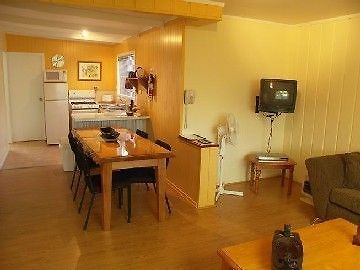 Cumberland Resort & Spa Burnt Pine Bagian luar foto